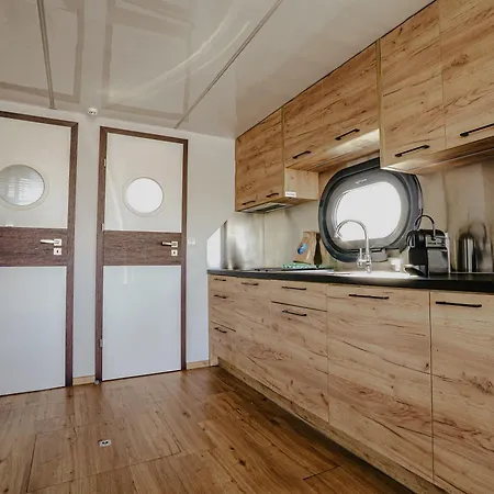 Prázdninový dům Houseboat Uitgeest Met Dakterras | 4 Personen *