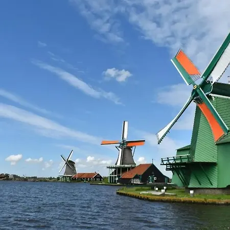 Houseboat Met Dakterras | 4 Personen Uitgeest